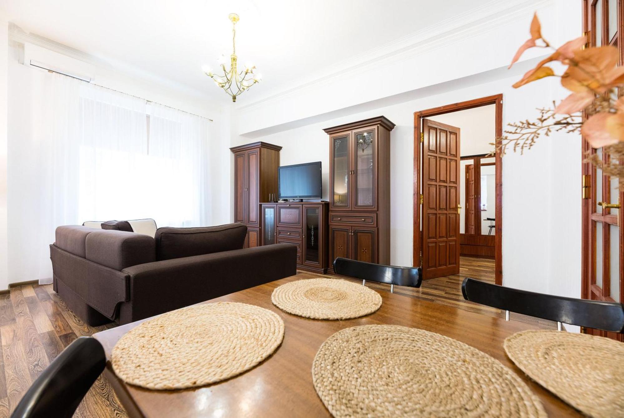 Kyiv Khreschatyk 27 Apartment Exteriör bild